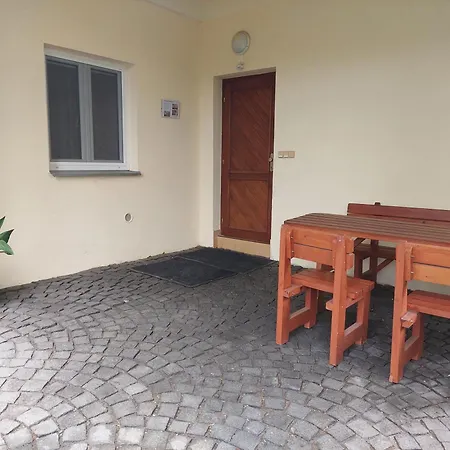 Hamry Apartment *